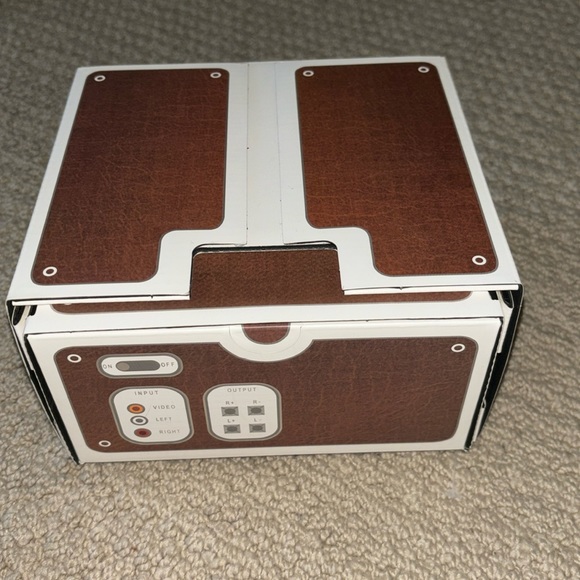 DIY Smartphone Projector 2.0 - Picture 2 of 8